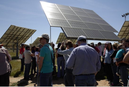 excursión a planta solar con Comunidad Ecooo